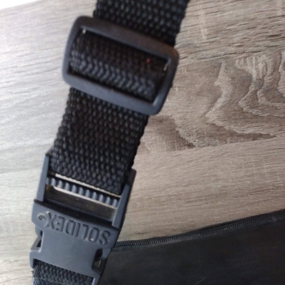 Solidex Performance Black/Tan Leather Waistbag - image 6